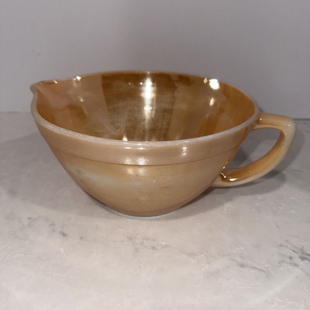 Vintage Fire King Peach Luster Oven Ware Batter Bowl Mixing Pour Spout Lip